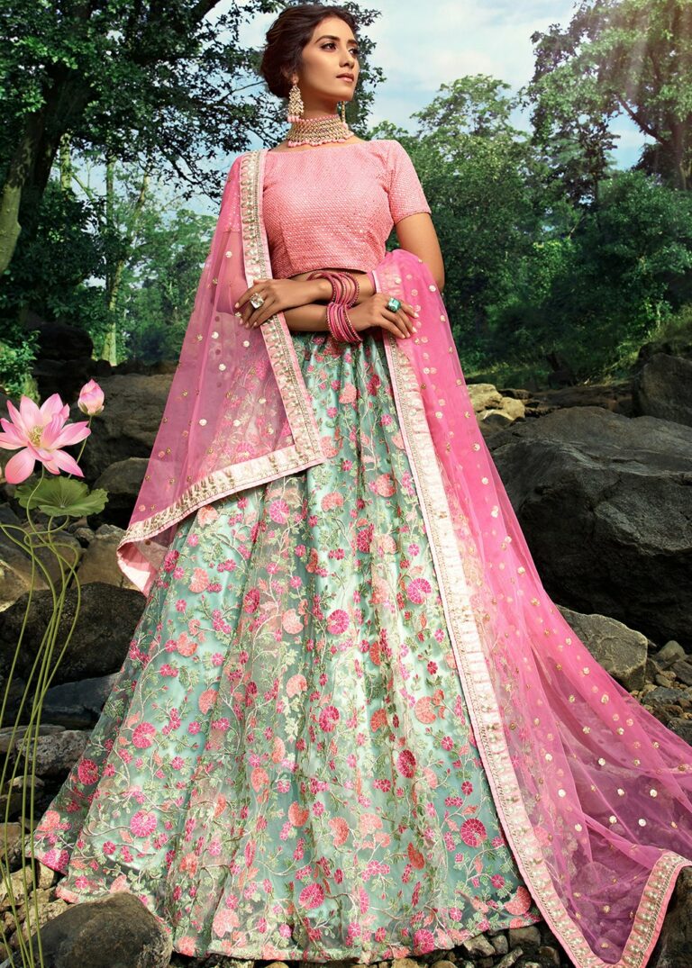 The Guide for Buying Traditional Summer Wedding Wear for NRI Brides SBNRI