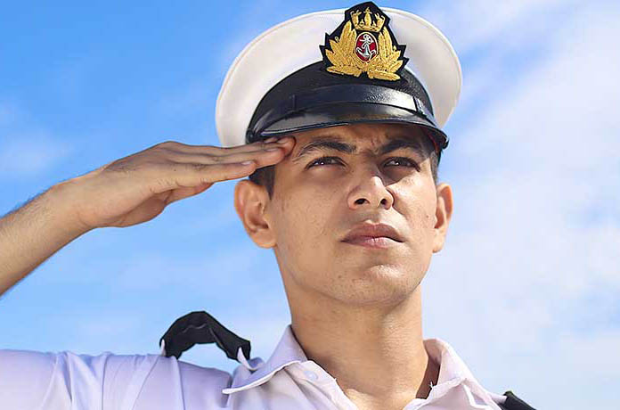 10 Best bank account for seafarers/ merchant navy professionals 