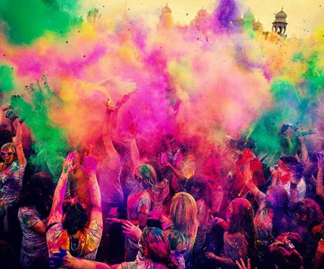 Holi. Image from english.jagran.com