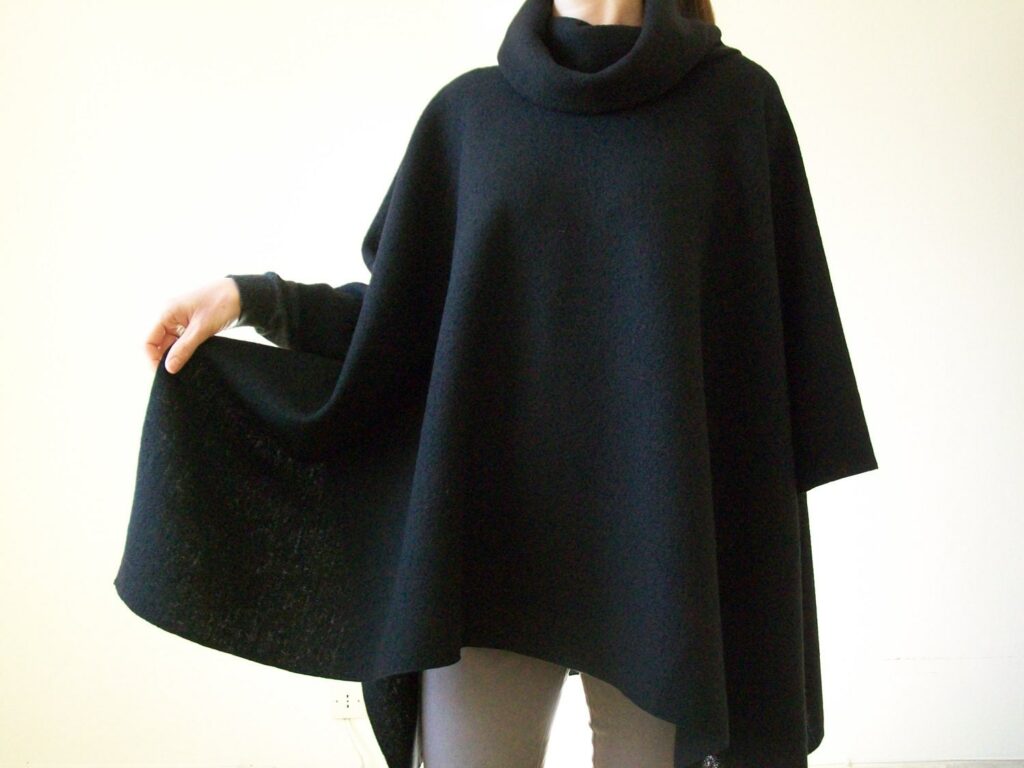 Ponchos, Capes and Shrugs. Image from kopmalls.top