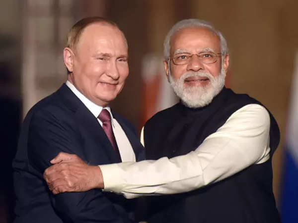 Putin Puts Forth Proposal for Visa-Free Travel with India