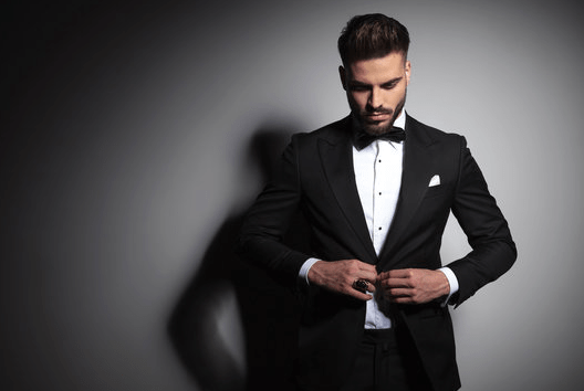 7 Tuxedo Suit Ideas For NRI Groom- Solid Black Tuxedo
