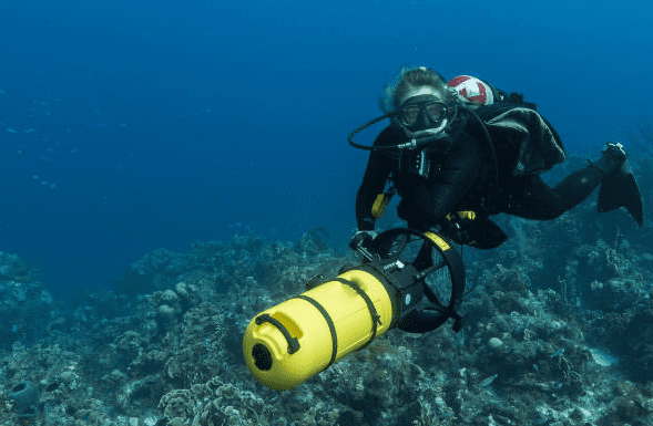 Must Try Adventure Sports in Malaysia- Scuba Doo (Underwater Scooter)